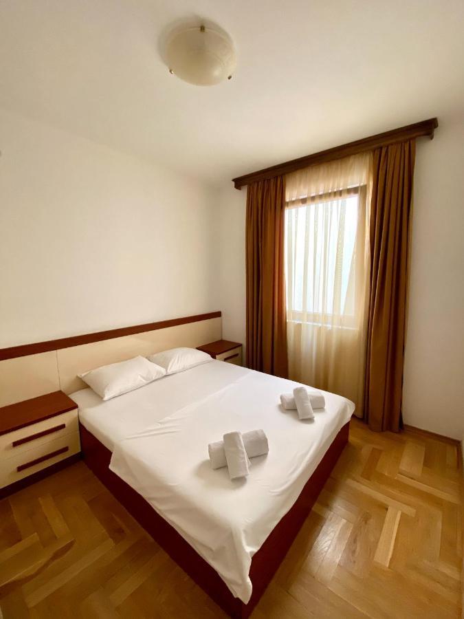 Apartments First Line Petrovac Exterior photo