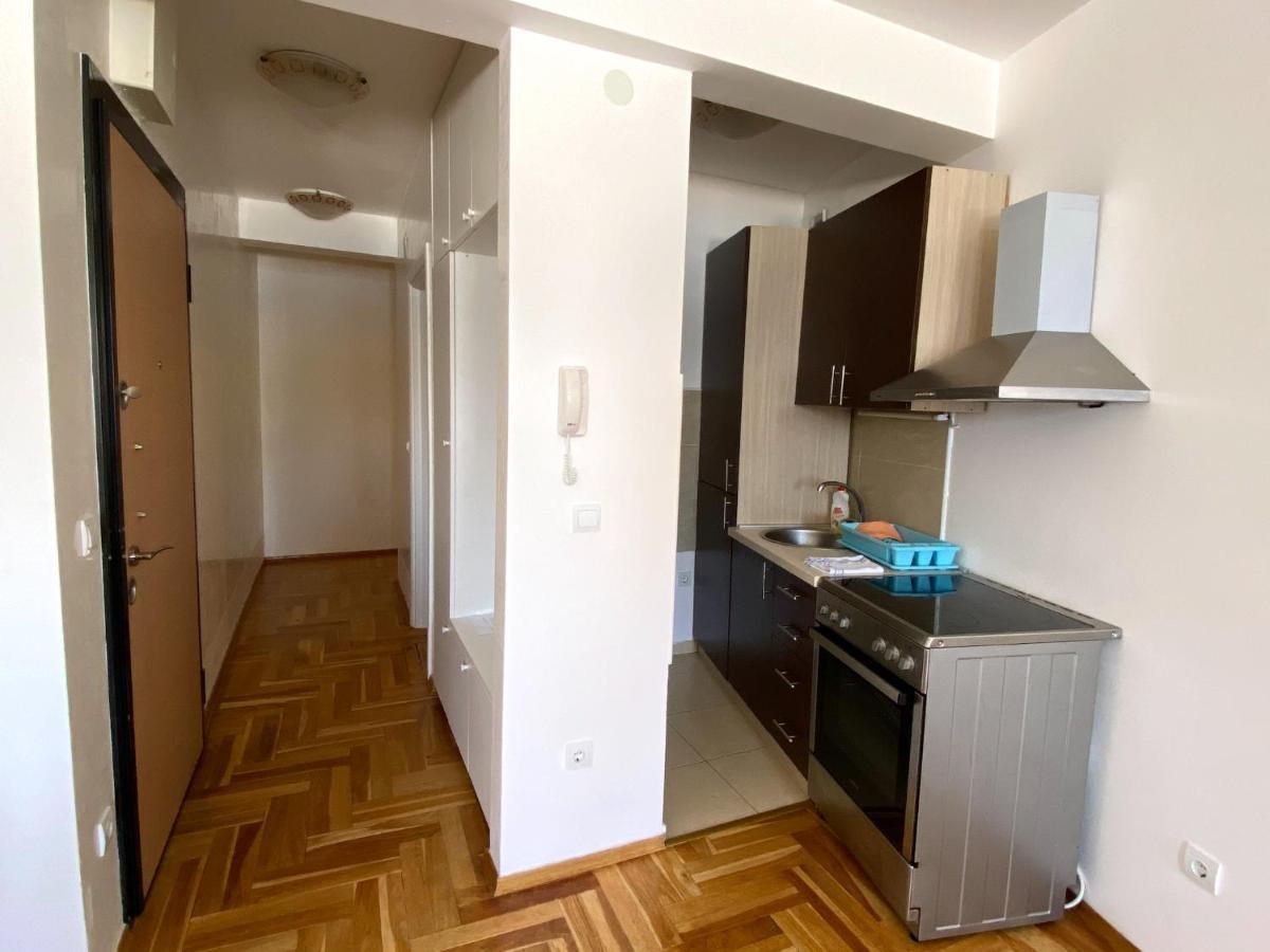 Apartments First Line Petrovac Exterior photo