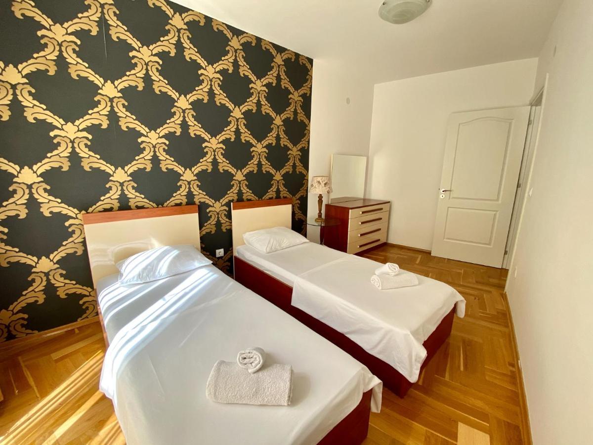 Apartments First Line Petrovac Exterior photo