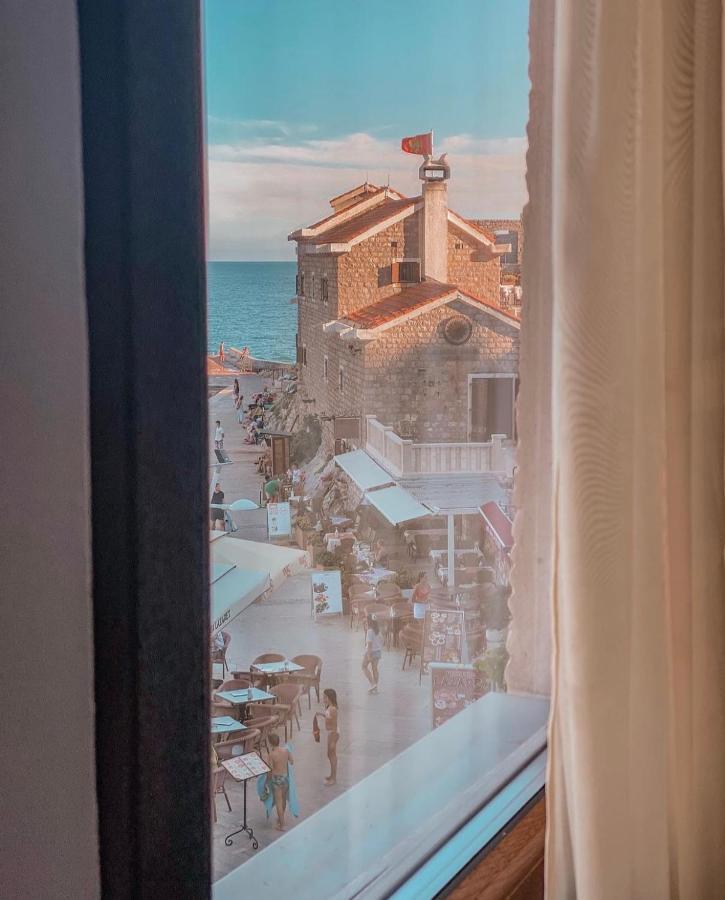 Apartments First Line Petrovac Exterior photo