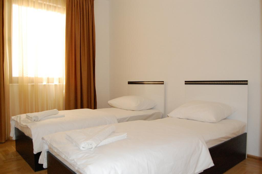Apartments First Line Petrovac Room photo